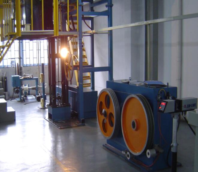 推擠生產(chǎn)線